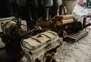 Engine overhaul cost