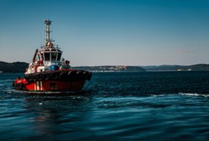 marine engine supplier